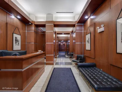 $375,000 | 5 East 14th Place, Unit 1506, Chicago, IL 60605