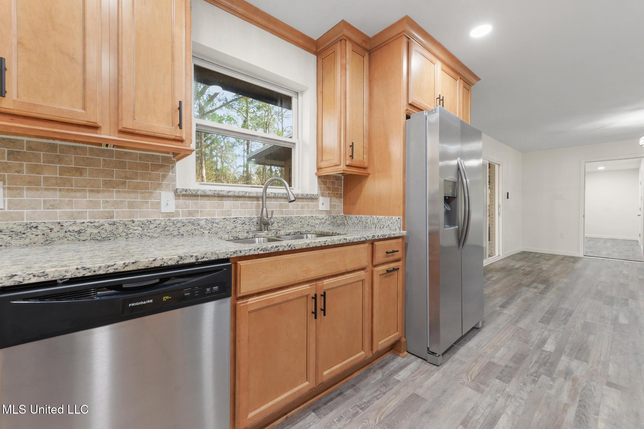 2706 Rolling Meadows Road Gautier, MS 39553 - Photo 11 of 34 010