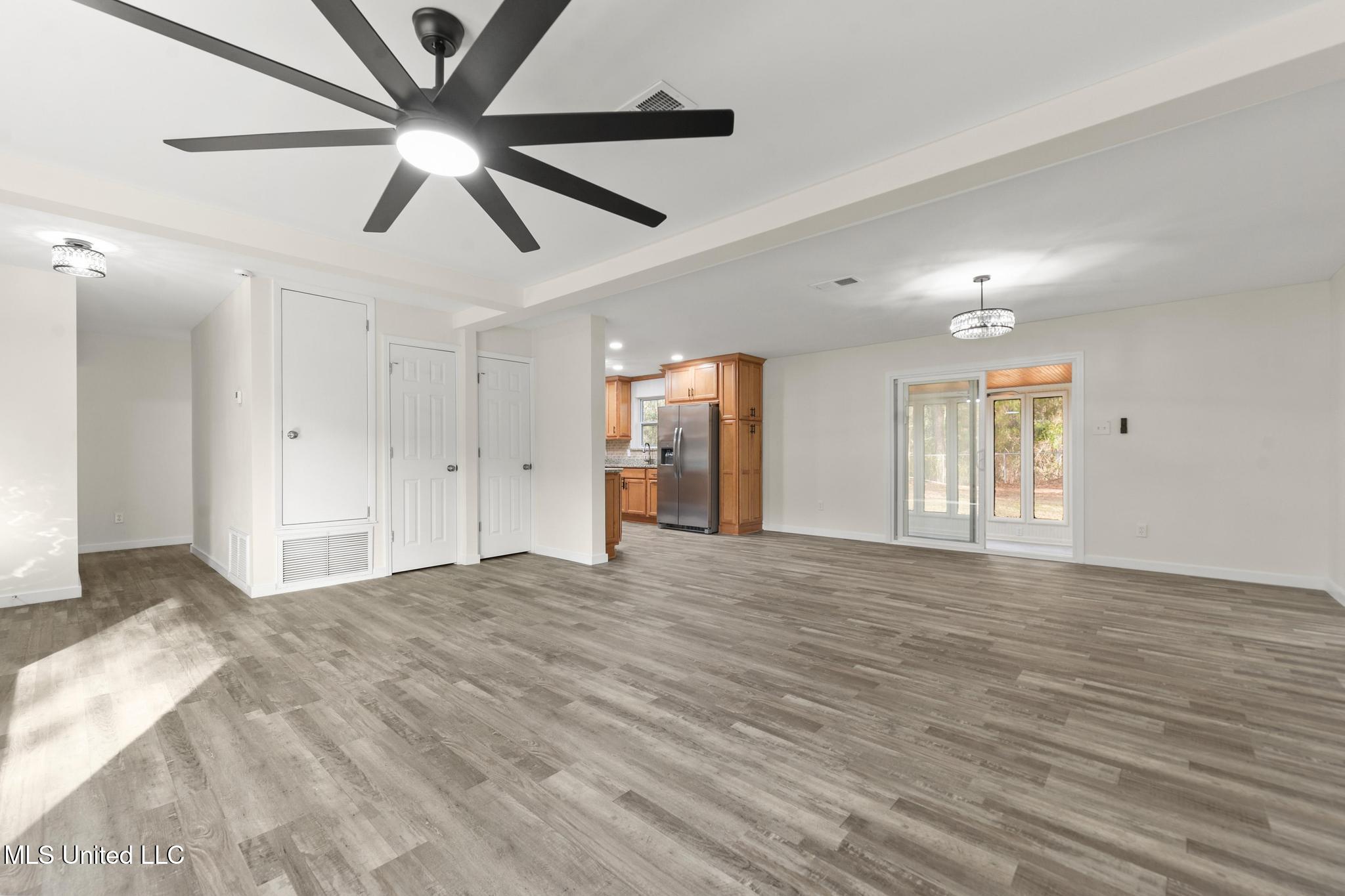 2706 Rolling Meadows Road Gautier, MS 39553 - Photo 7 of 34 006