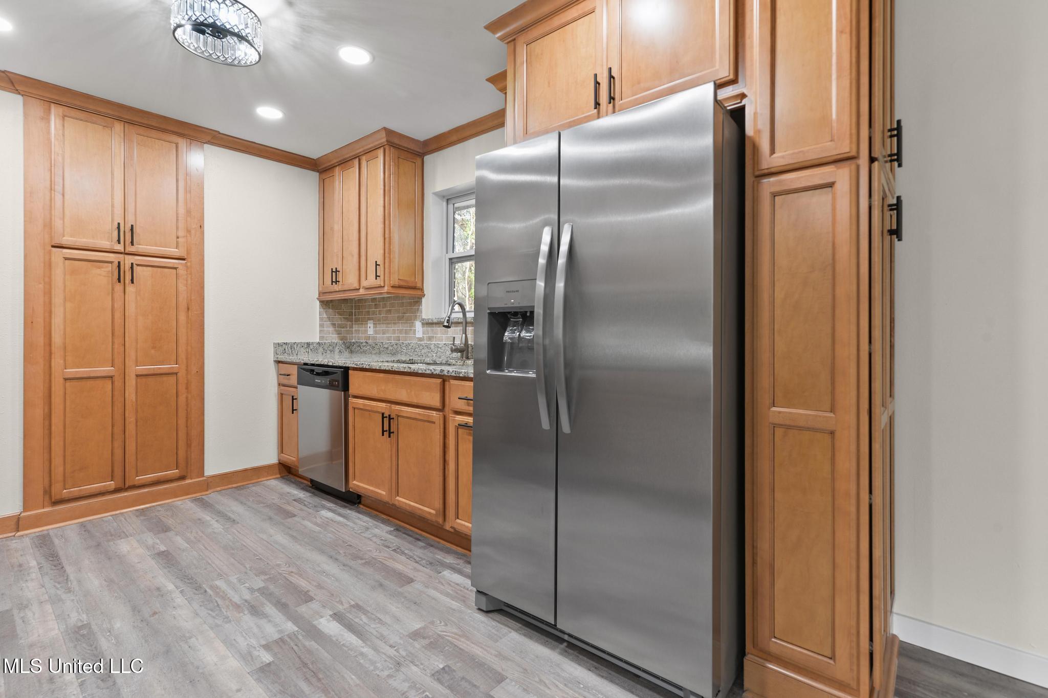 2706 Rolling Meadows Road Gautier, MS 39553 - Photo 10 of 34 009