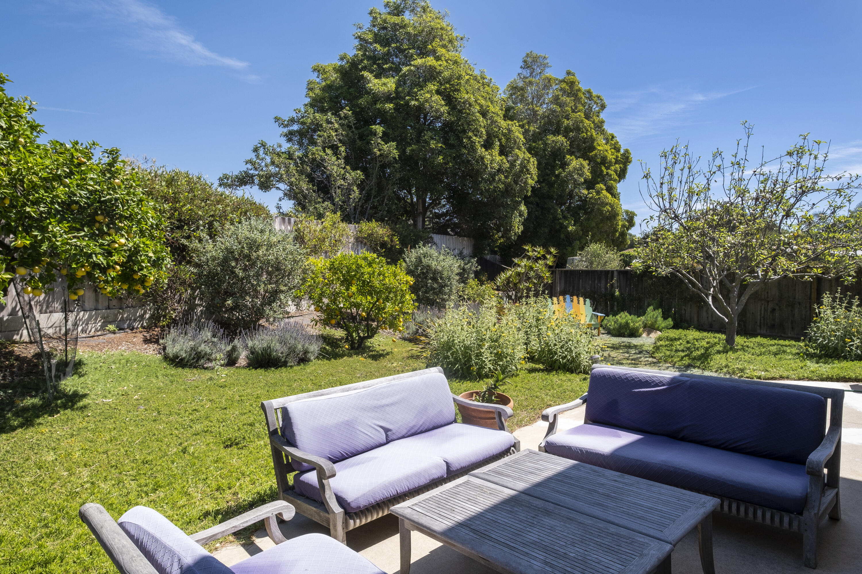 648 Wakefield Road Goleta, CA 93117 - Photo 9 of 13 Patio/Yard