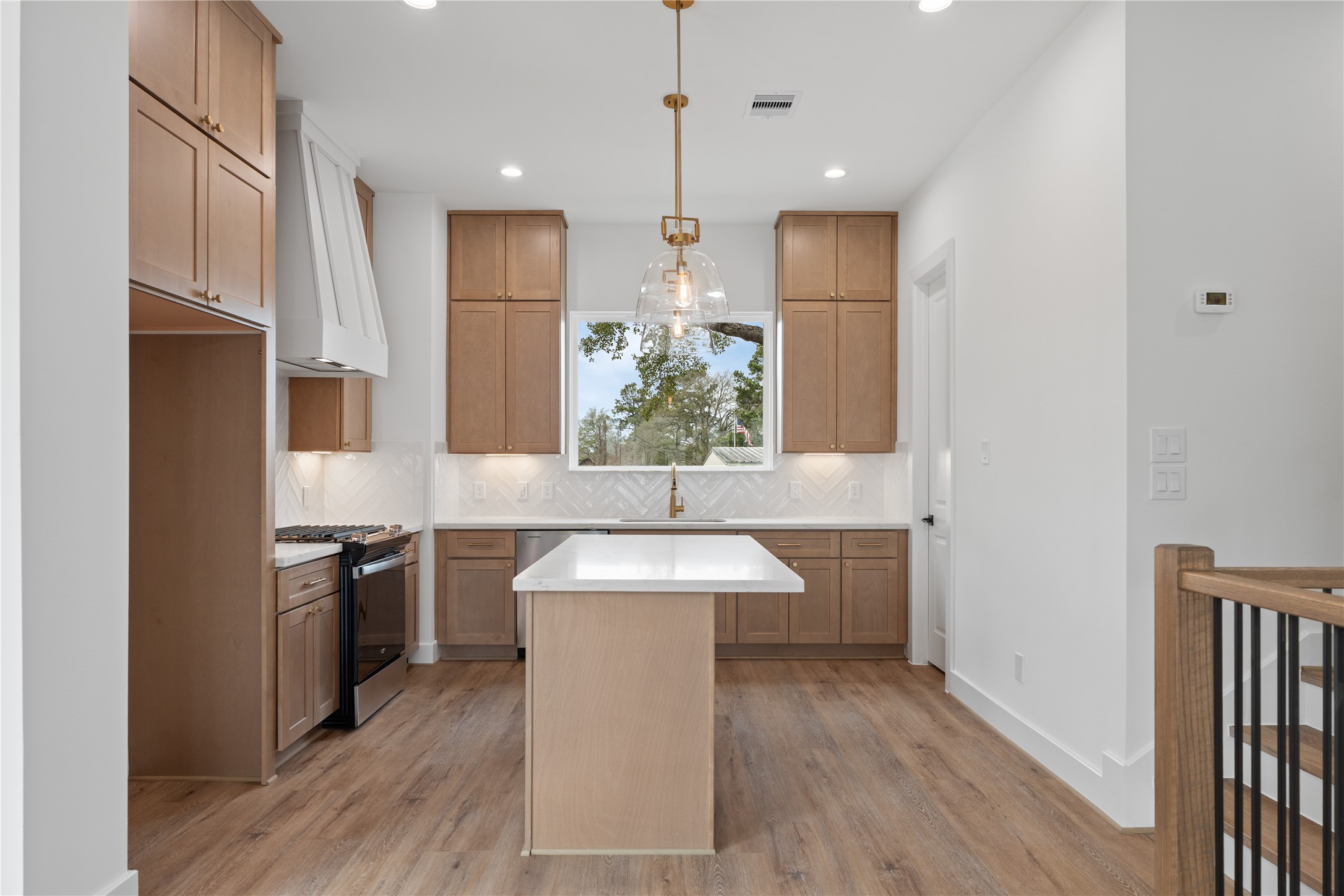 826 Curtin Street, Unit D Houston, TX 77018 - Photo 21 of 50