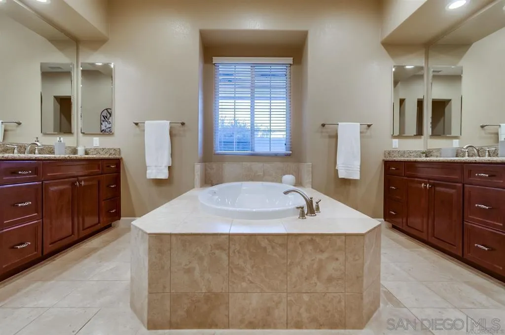 545 Quail Pointe Lane Encinitas, CA 92024 - Photo 41 of 63