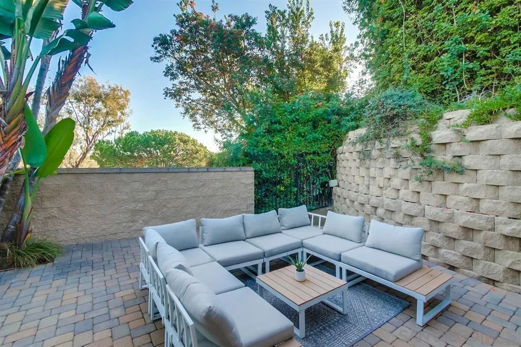 545 Quail Pointe Lane Encinitas, CA 92024 - Photo 5 of 63