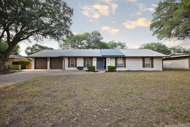 $375,000 | 425 Winfield Boulevard, San Antonio, TX 78239