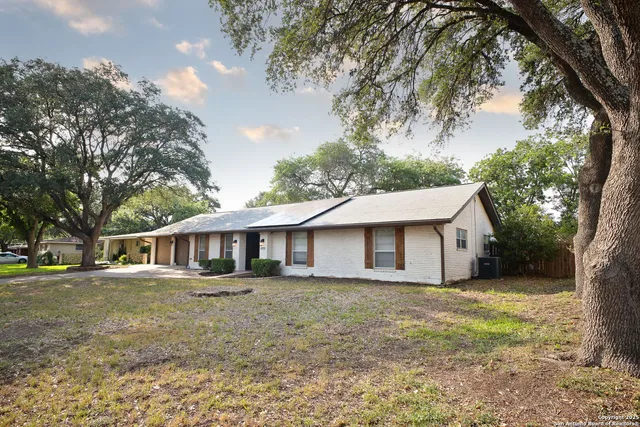 $375,000 | 425 Winfield Boulevard, San Antonio, TX 78239