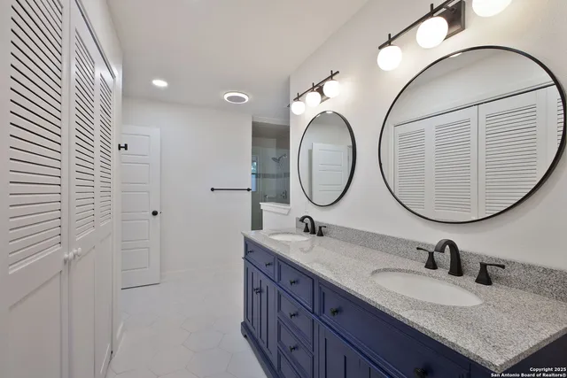 $375,000 | 425 Winfield Boulevard, San Antonio, TX 78239