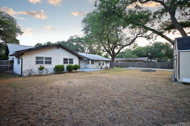$375,000 | 425 Winfield Boulevard, San Antonio, TX 78239