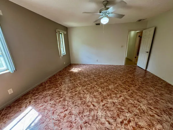 $5,300 | 7441 Southwest 19th Street, Plantation, FL 33317