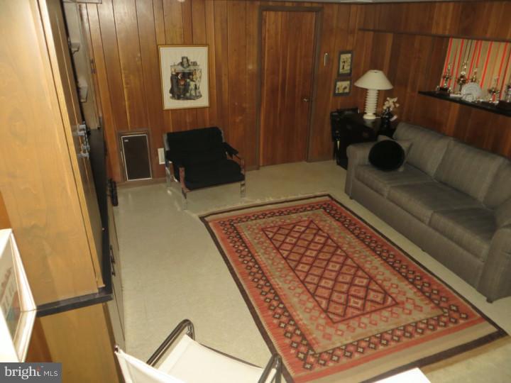 2237 Cambridge Road Broomall, PA 19008 - Photo 16 of 19 Gallery Image 16