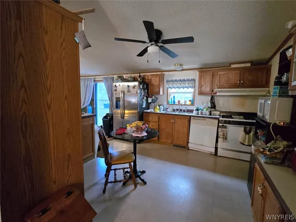 $179,900 | 3041 Maple Avenue, Oakfield, NY 14125