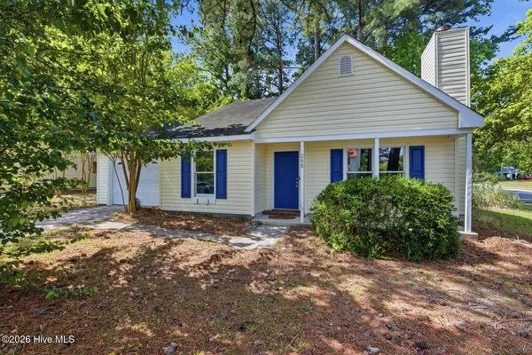 $239,700 | 200 East Cameron Court, Jacksonville, NC 28546