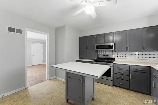 $178,800 | 107 Linwood Drive, Collinsville, IL 62234