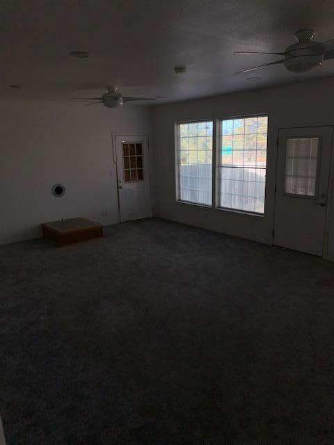 583 Ridge Road Redding, CA 96003 - Photo 7 of 14 IMG_2427