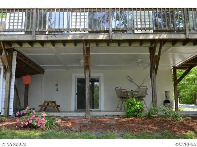 174 Trices Lake Road Columbia, VA 23038 - Photo 10 of 12 Patio/Deck