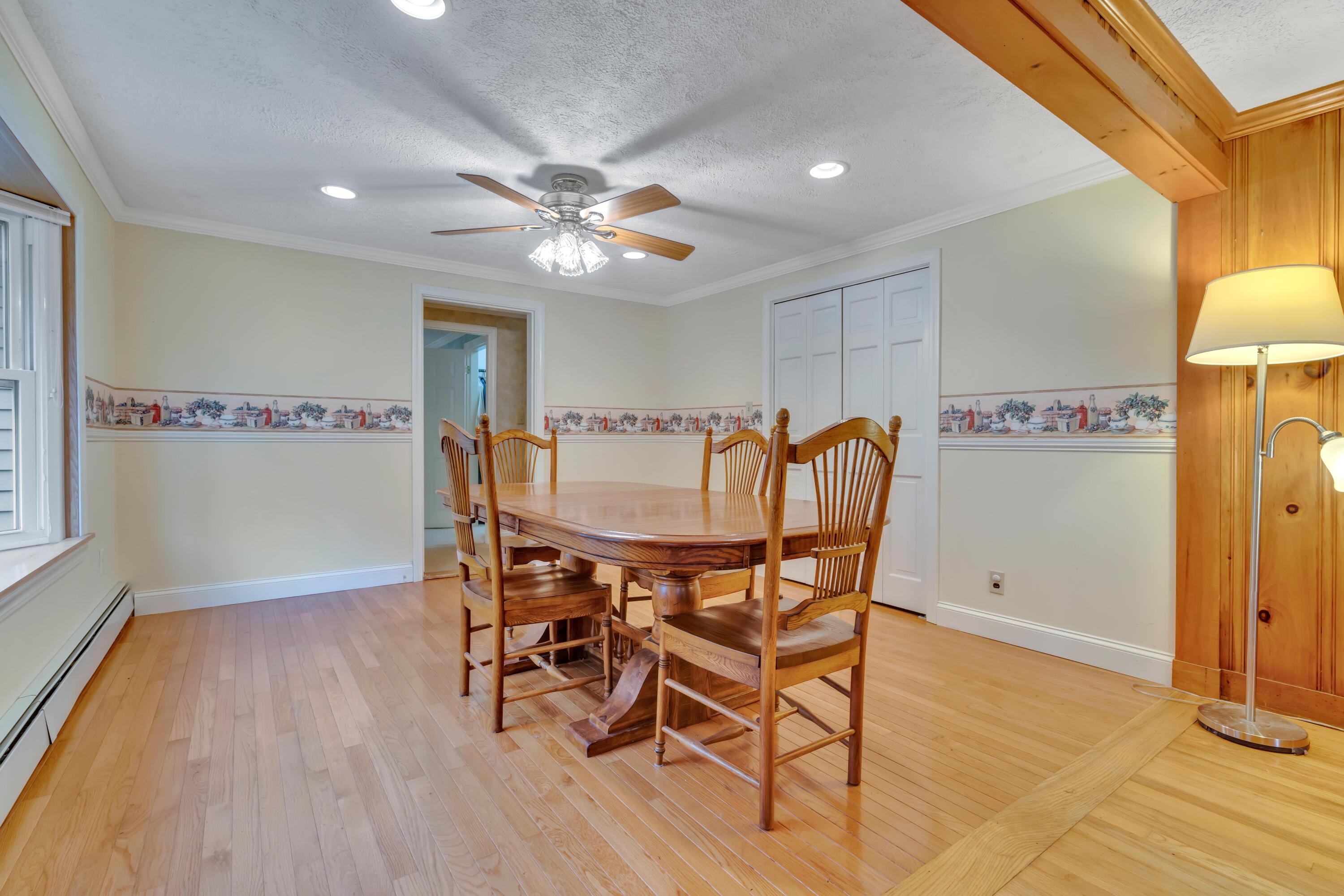 178 Old Post Road Arundel, ME 04046 - Photo 11 of 33 _dsc0322