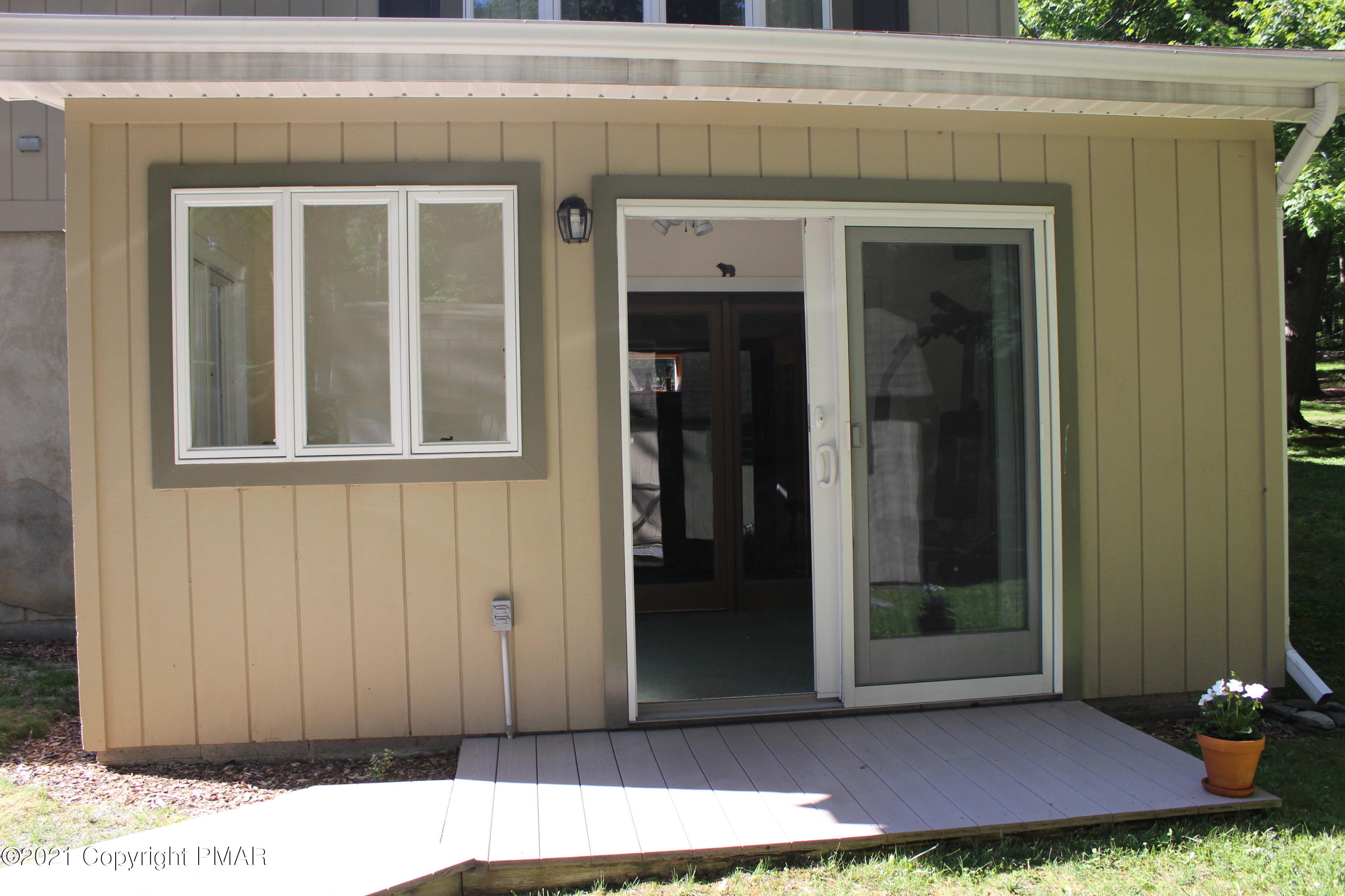 91 Turkey Ridge Road East Stroudsburg, PA 18302 - Photo 21 of 32 IMG_9146