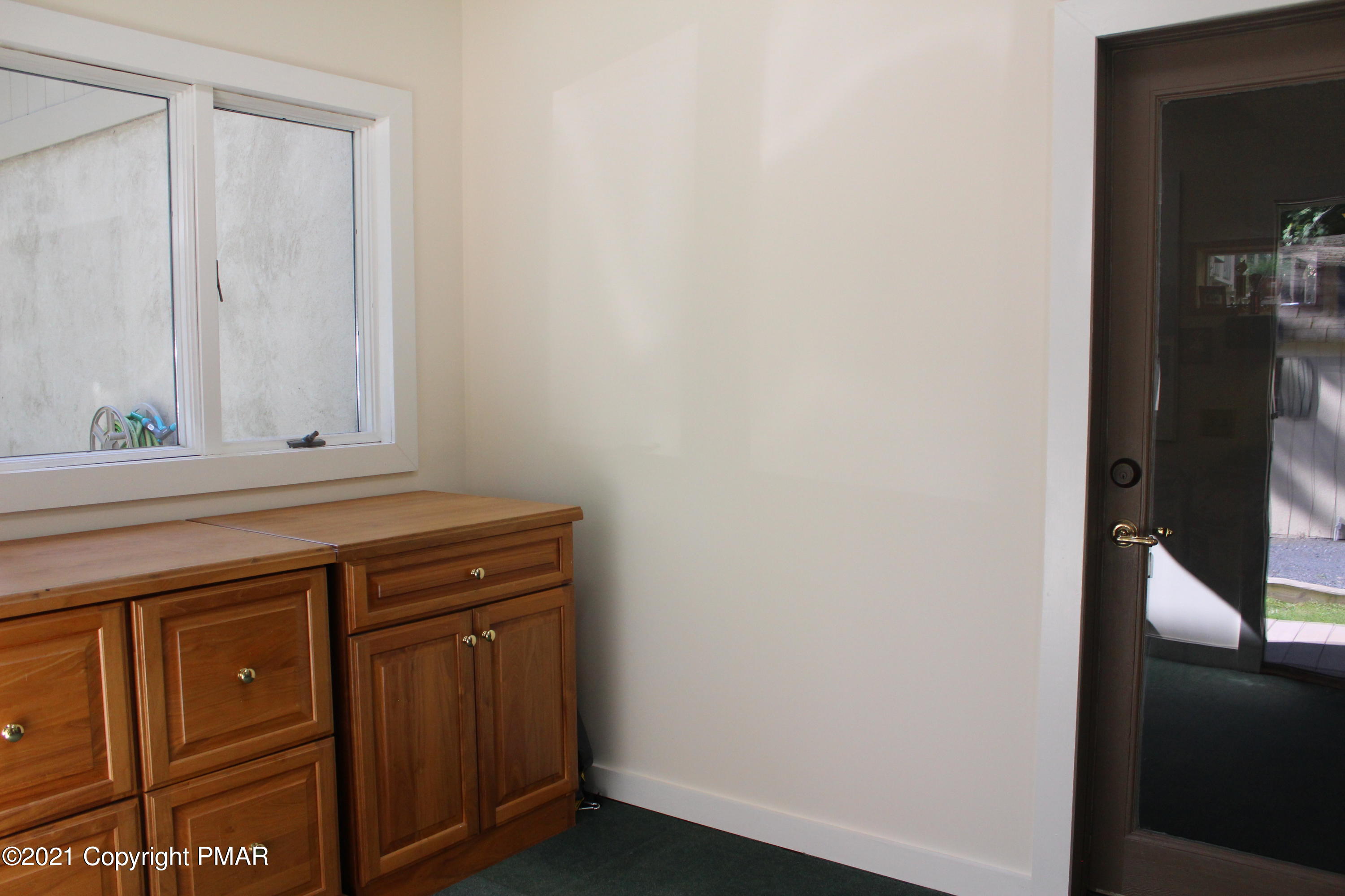 91 Turkey Ridge Road East Stroudsburg, PA 18302 - Photo 22 of 32 IMG_9148