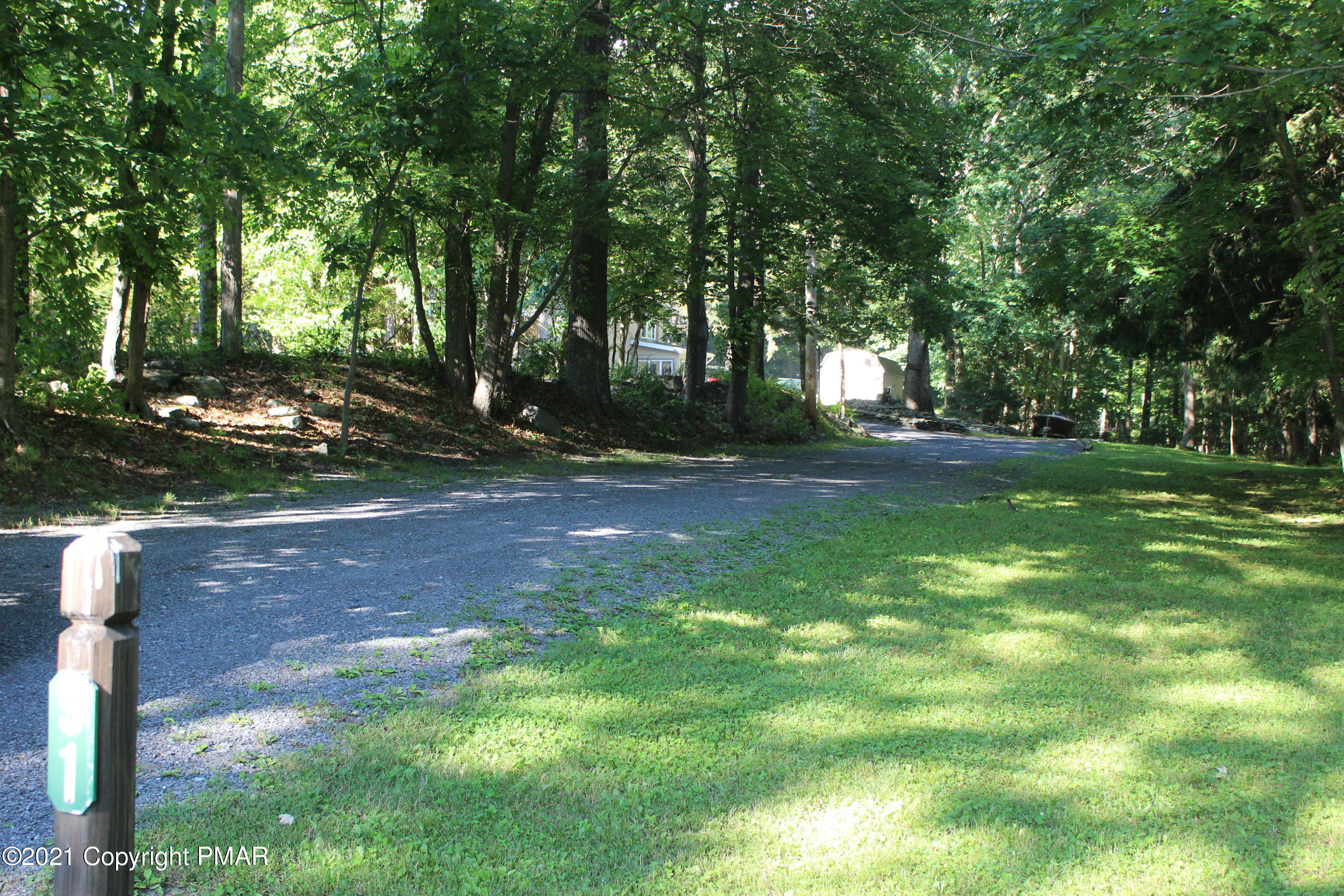 91 Turkey Ridge Road East Stroudsburg, PA 18302 - Photo 32 of 32 IMG_9202