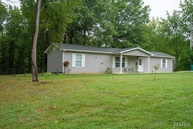 $199,900 | 66 Highland Drive, Troy, MO 63379