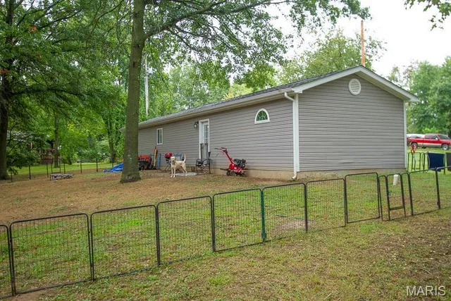 $199,900 | 66 Highland Drive, Troy, MO 63379