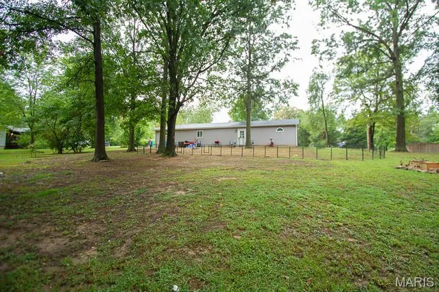 $199,900 | 66 Highland Drive, Troy, MO 63379