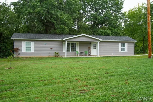 $199,900 | 66 Highland Drive, Troy, MO 63379