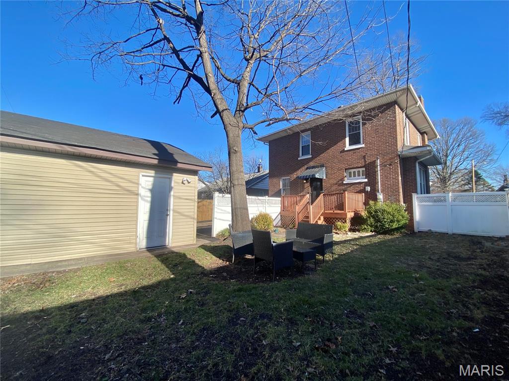 2615 Edison Avenue Granite City, IL 62040 - Photo 2 of 30
