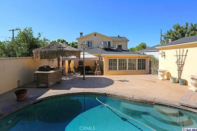 $7,900 | 430 North Bel Aire Drive, Burbank, CA 91501