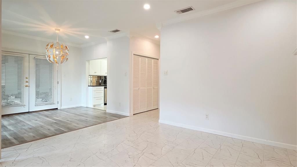 5310 Keller Springs Road, Unit 414 Dallas, TX 75248 - Photo 11 of 25