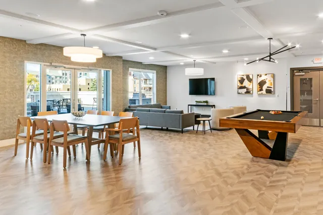 $1,765 | 5945 6th Avenue, Unit 116, Kenosha, WI 53140