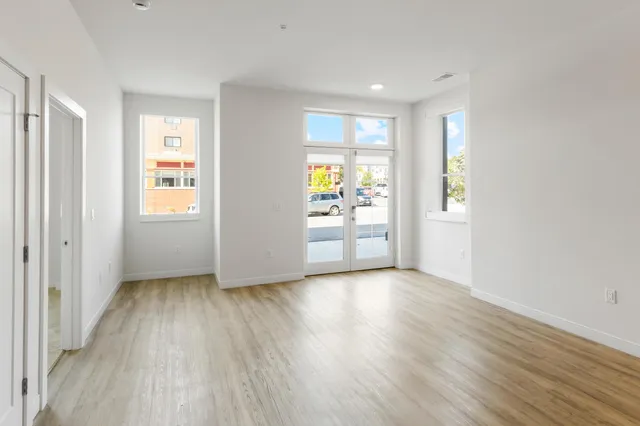 $1,765 | 5945 6th Avenue, Unit 116, Kenosha, WI 53140