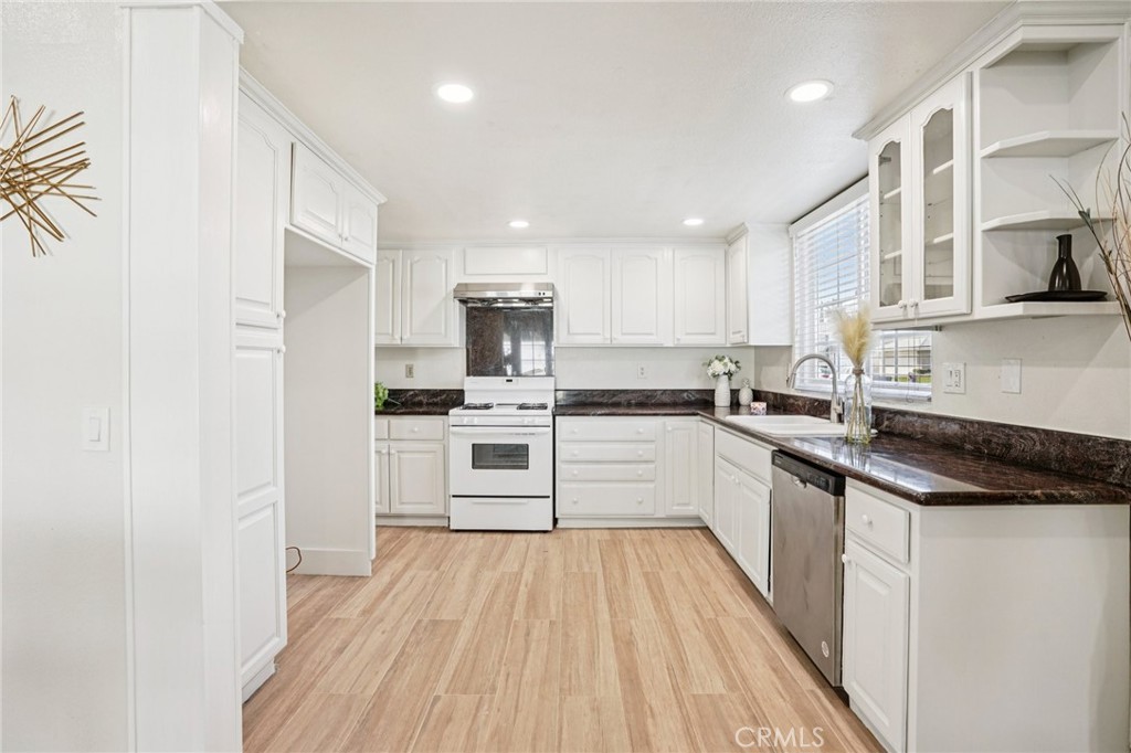21203 Fibre Court Walnut, CA 91789 - Photo 11 of 26