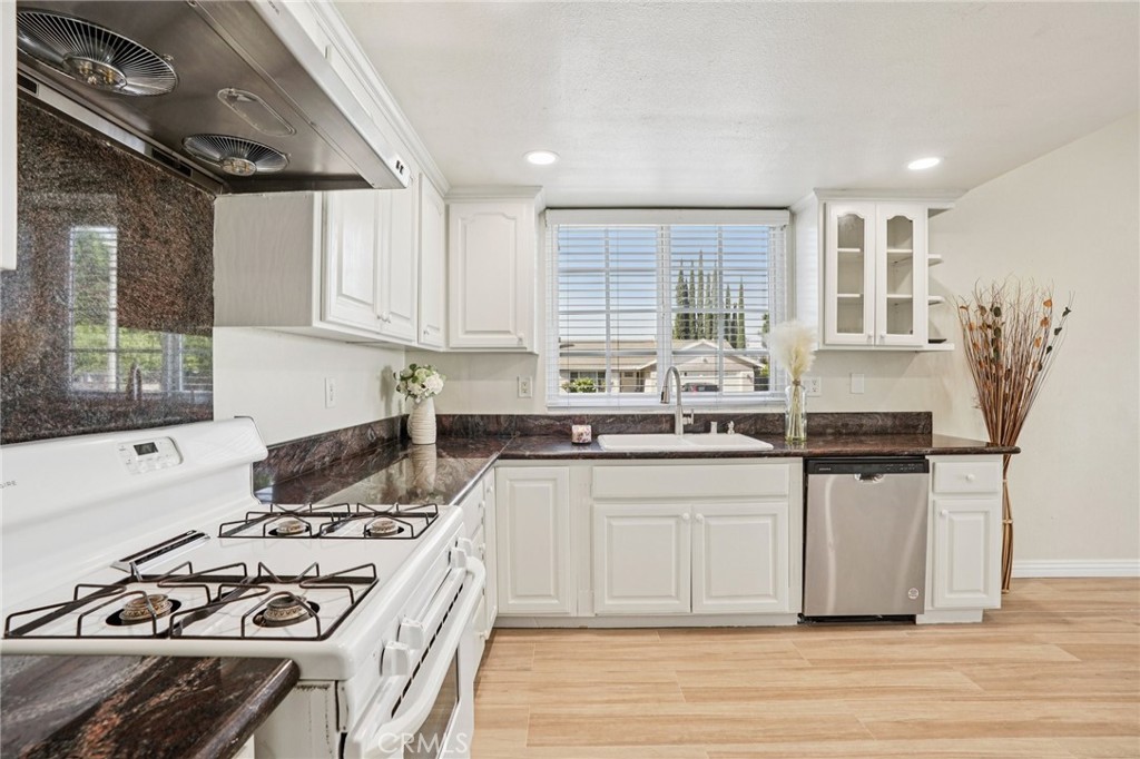 21203 Fibre Court Walnut, CA 91789 - Photo 13 of 26