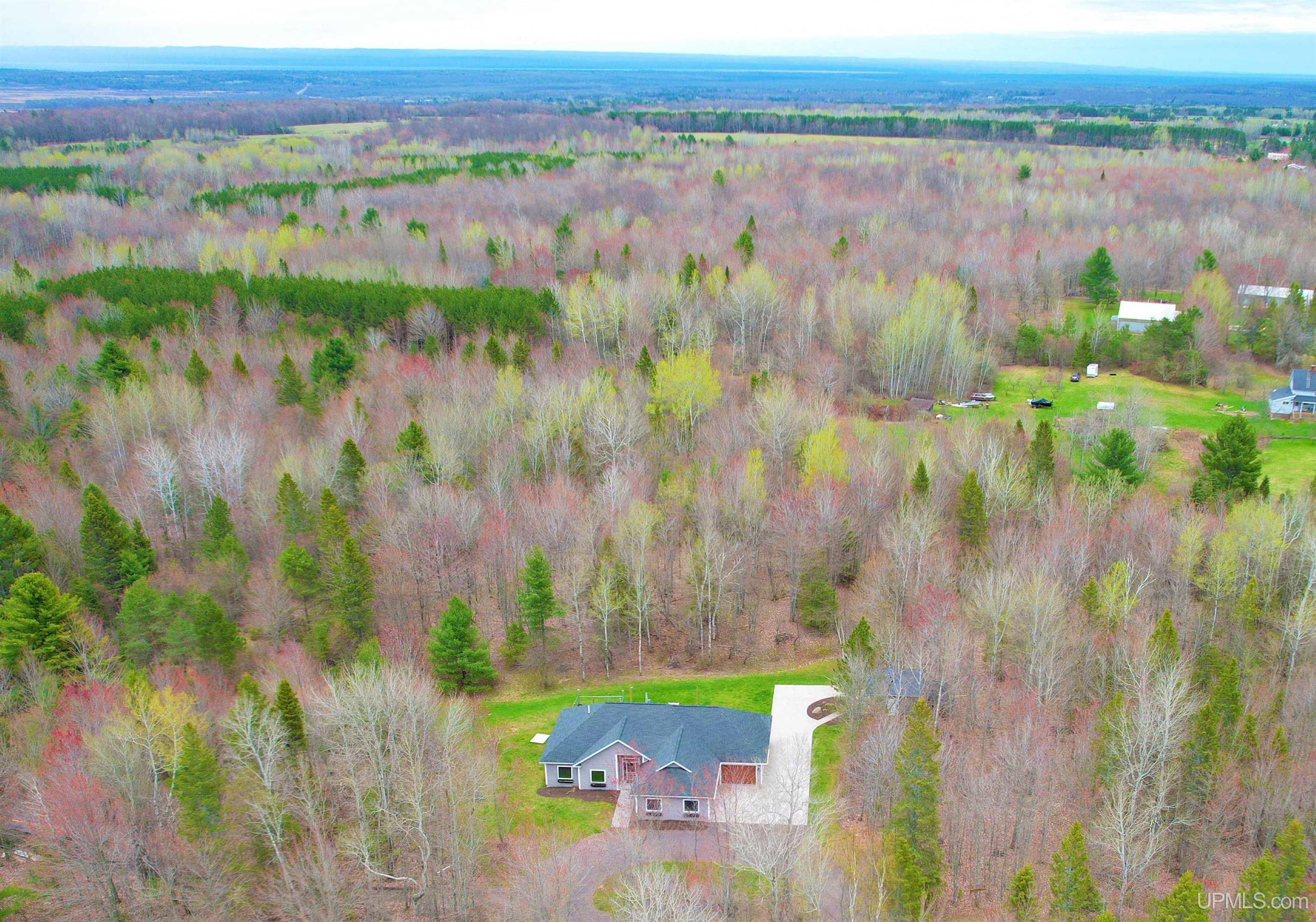 44232 Paradise Road Chassell, MI 49916 - Photo 44 of 49 Gallery Image 44