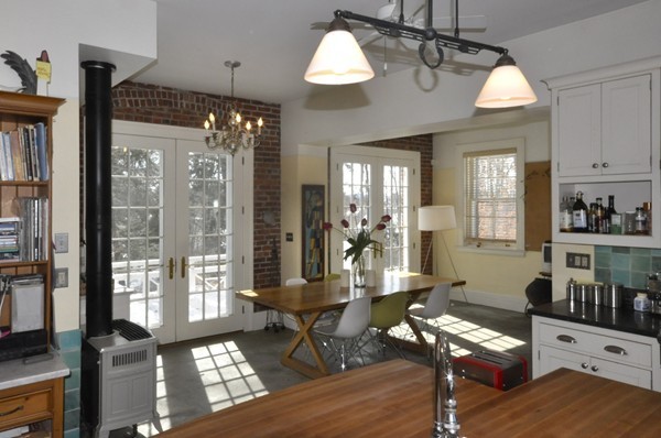 22 Round Hill Road Northampton, MA 01060 - Photo 15 of 30 Gallery Image 15