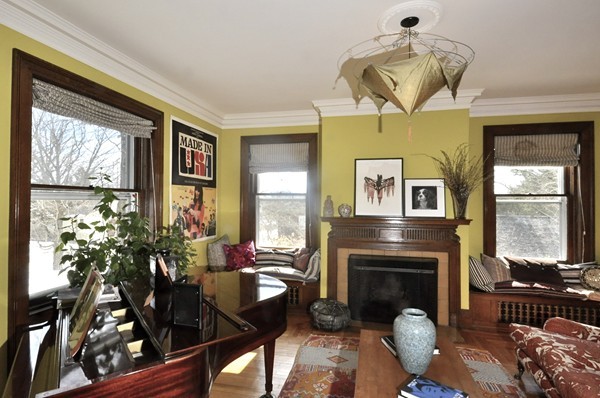 22 Round Hill Road Northampton, MA 01060 - Photo 3 of 30 Gallery Image 3