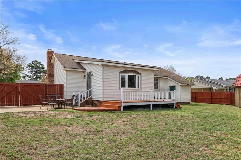 205 Violet Road Dunn, NC 28334 - Photo 27 of 31 Photo 27