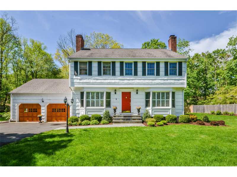 103 Tokeneke Road Darien, CT 06820 - Photo 1 of 23 Primary Photo