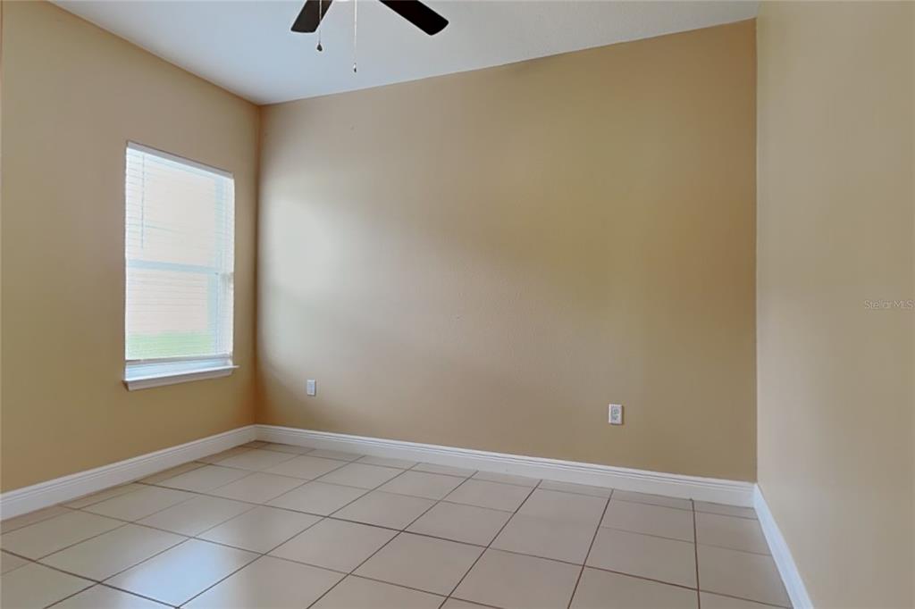 5017 Southwest 165th Street Road Ocala, FL 34473 - Photo 8 of 16 Gallery Image 8