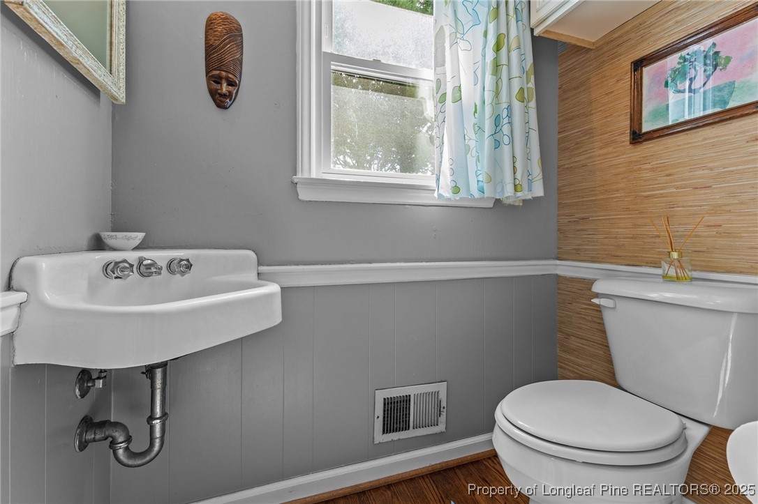 2707 Bennington Road Fayetteville, NC 28303 - Photo 10 of 36 Gallery Image 10