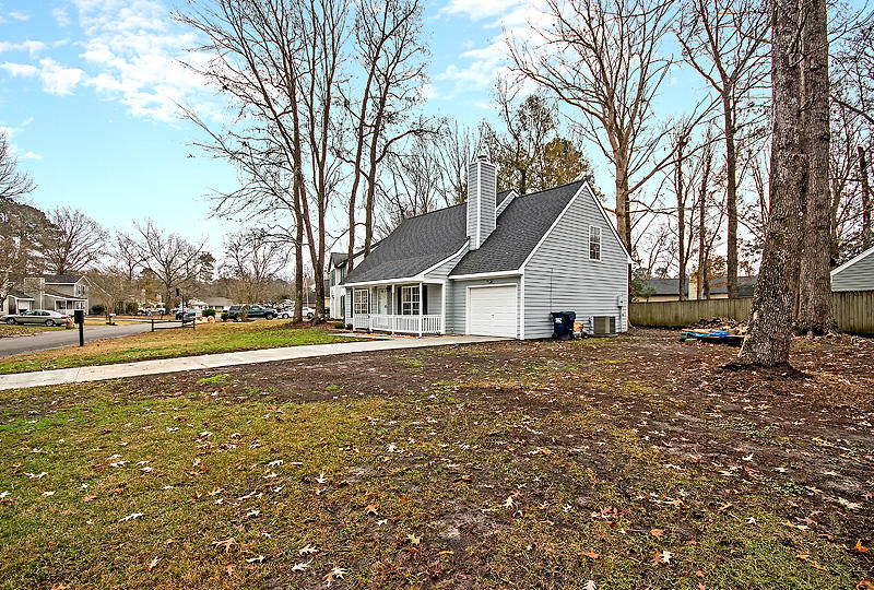 111 Sunrise Road Charleston, SC 29418 - Photo 5 of 39 111 Sunrise. Road, North Charleston, SC,