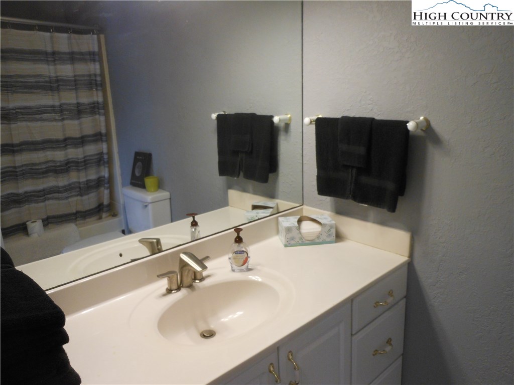 346 New River Heights Road Boone, NC 28607 - Photo 13 of 38 Gallery Image 13