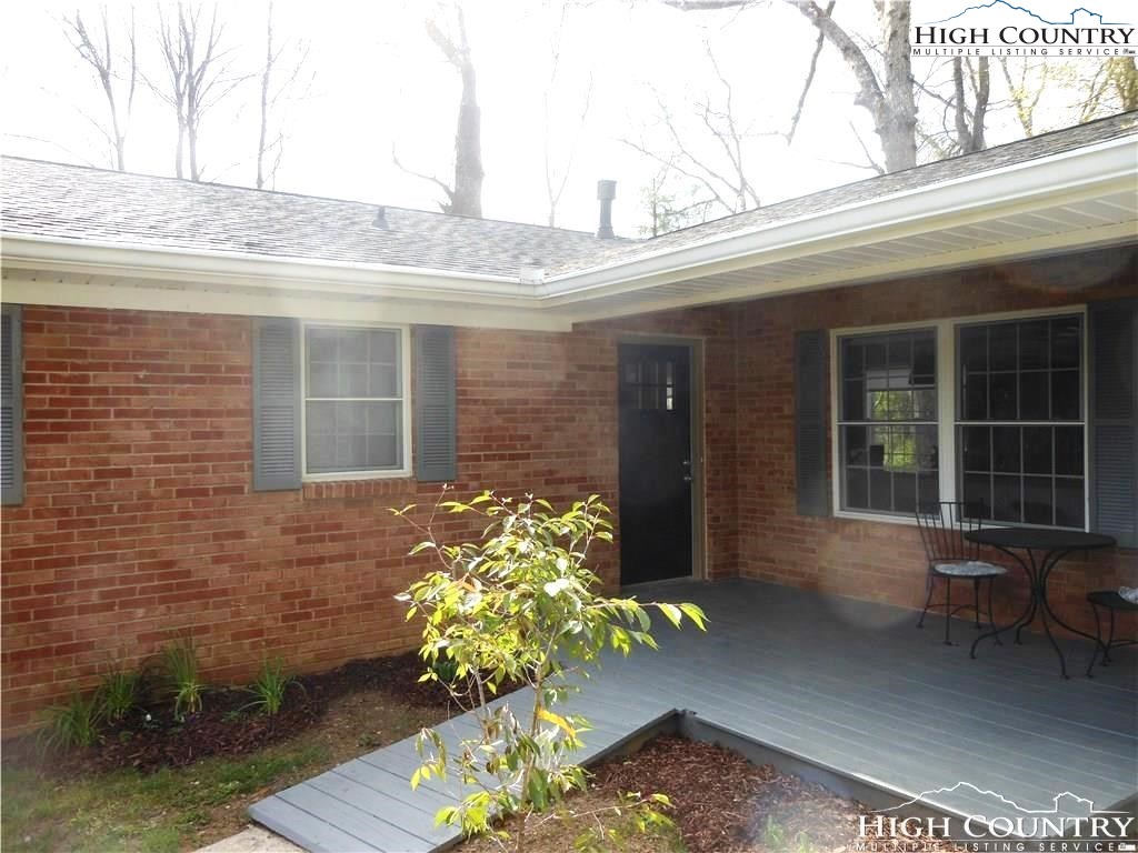 346 New River Heights Road Boone, NC 28607 - Photo 2 of 38 Gallery Image 2