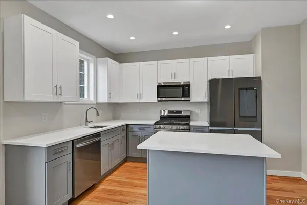 $525,000 | 505 Iron Forge Lane, New Windsor, NY 12553