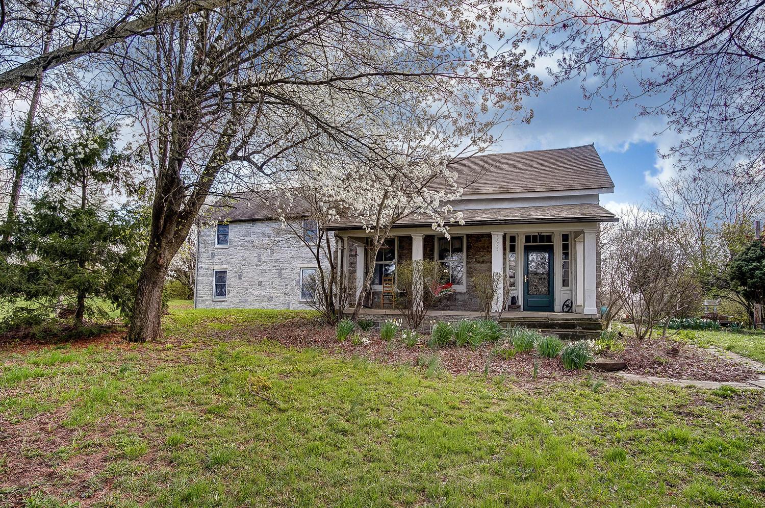 755 Pollock Road Delaware, OH 43015 - Photo 1 of 90 Gallery Image 1