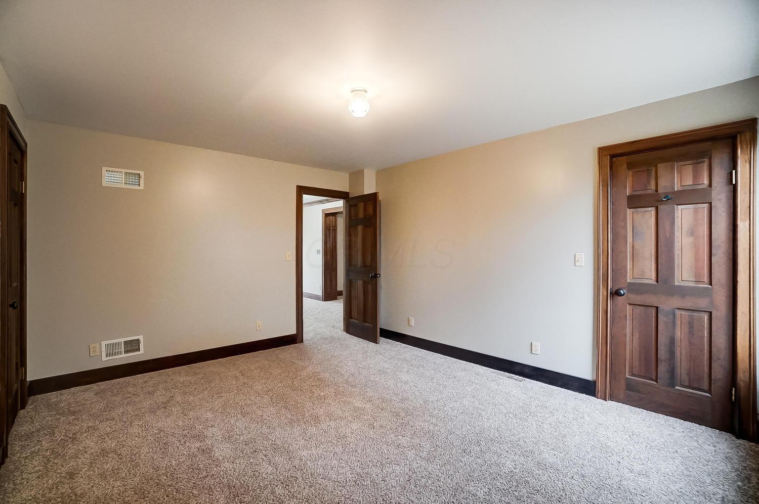 755 Pollock Road Delaware, OH 43015 - Photo 34 of 90 Gallery Image 34