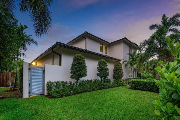 $3,450,000 | 217 Gulfstream Boulevard, Delray Beach, FL 33444