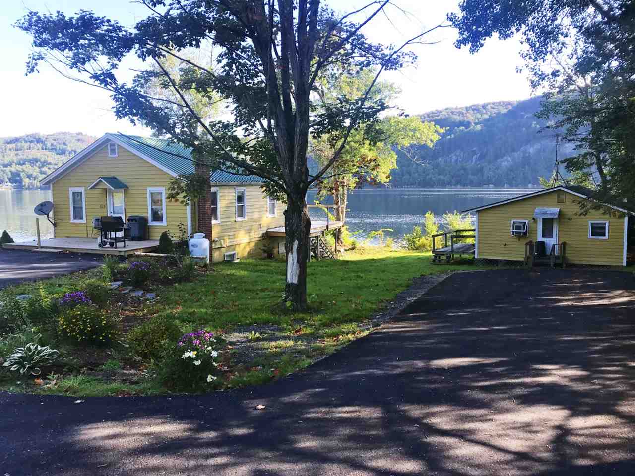 1085 South Barton Road Barton, VT 05822 - Photo 6 of 36 Gallery Image 6