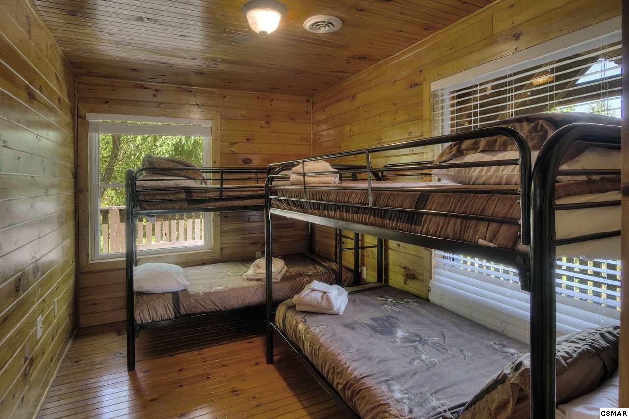 414 Hideaway Ridge Circle Sevierville, TN 37862 - Photo 25 of 36 Gallery Image 25